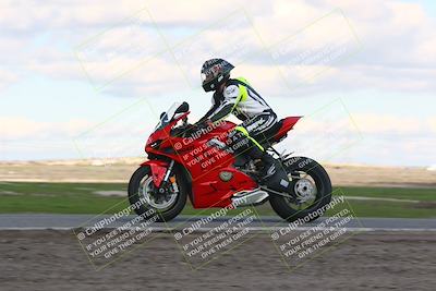 media/Feb-10-2024-TrackDaz (Sat) [[d83b097a69]]/B Group/1220pm (Wheelie Bump)/